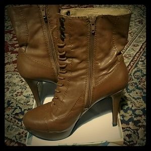 Nine West leather booties