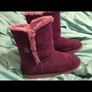 Purple faux fur lined boots
