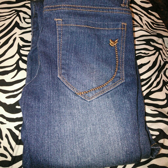 *NWOT JEANS!!!