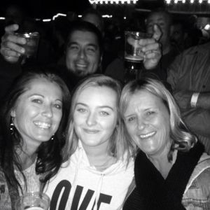 Meet your Posher, Edith