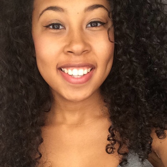 Meet your Posher, Tiffany - Picture 1 of 1