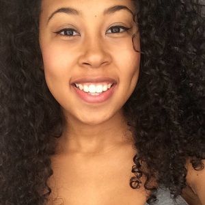 Meet your Posher, Tiffany