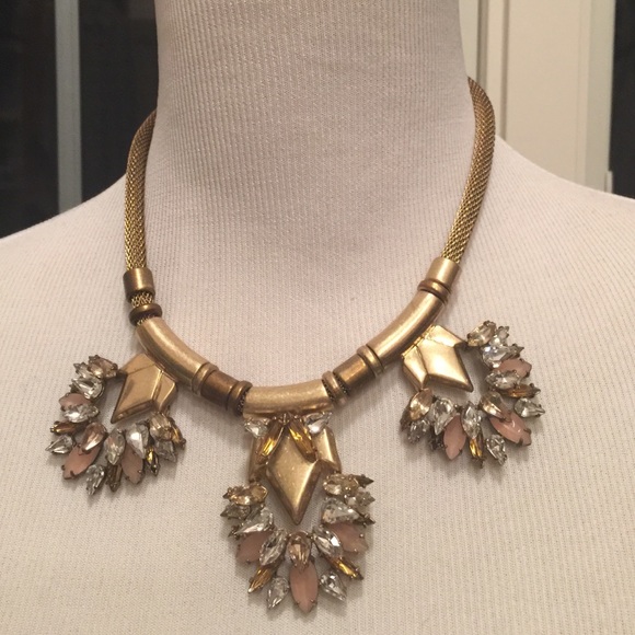 Stella and dot necklace