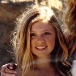 Meet your Posher, Caitlin