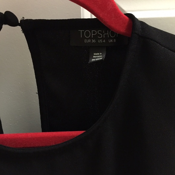 TOP SHOP Mini Black Dress with Slit - Picture 3 of 3