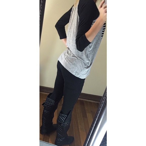 ❌SOLD IN BUNDLE❌ - Picture 2 of 4