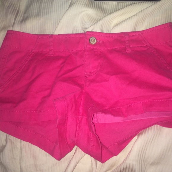 HOLLISTER PINK SHORTS🎀🎀☻