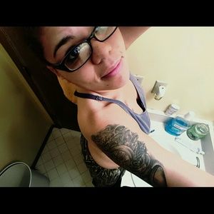 Meet your Posher, Amber