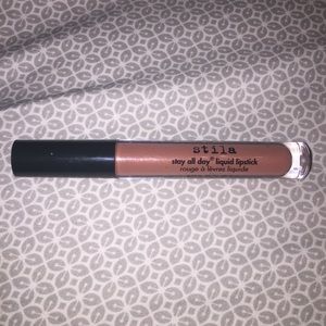Stila stay all day liquid lipstick in dolce