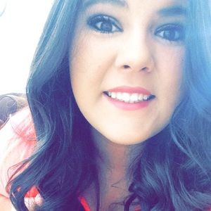 Meet your Posher, Jocelyn