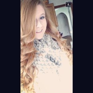 Meet your Posher, Ashley