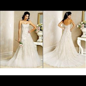 Maggie Sottero wedding gown