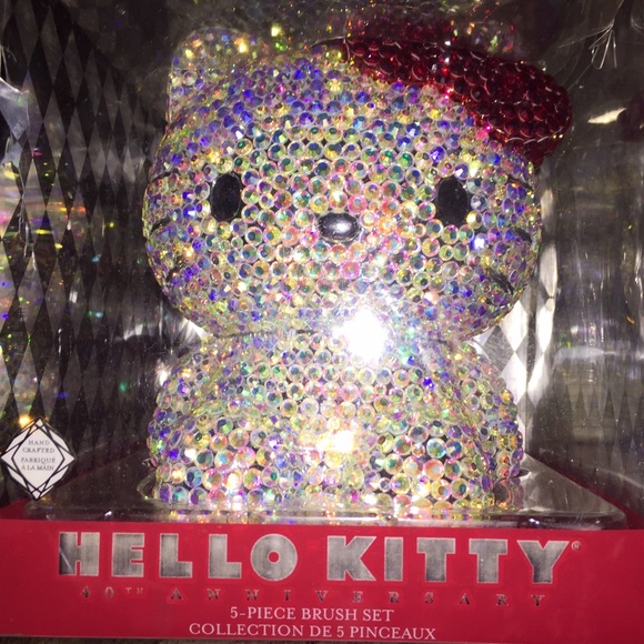 Hello kitty!!