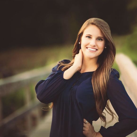 Meet your Posher, Maddie