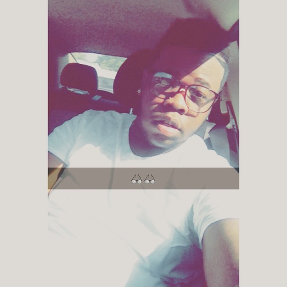 Meet your Posher, Treyal - Picture 1 of 1