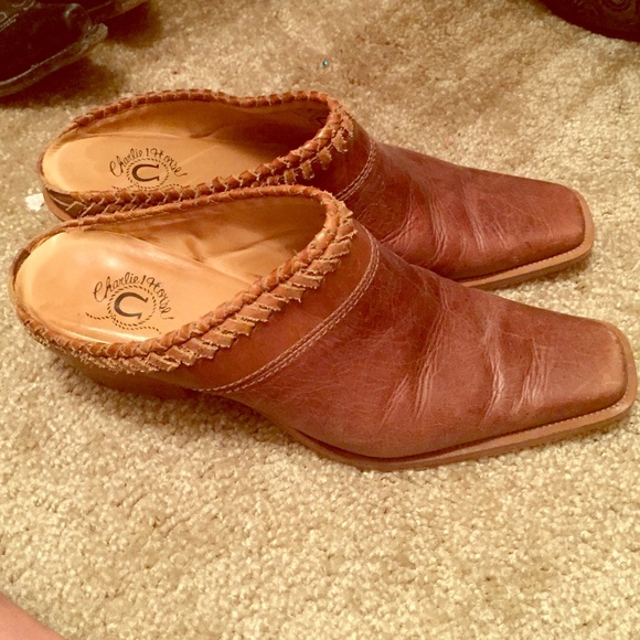 Vintage lucchese mules. Leather sole