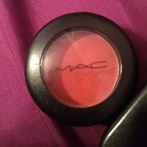 Mac 😒FIRM PRICE😒