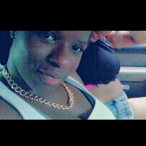 Meet your Posher, Erica