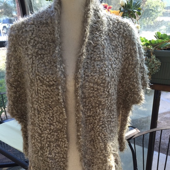 💎🍂Unique Tan Sweater with Shimmer 💎🍂