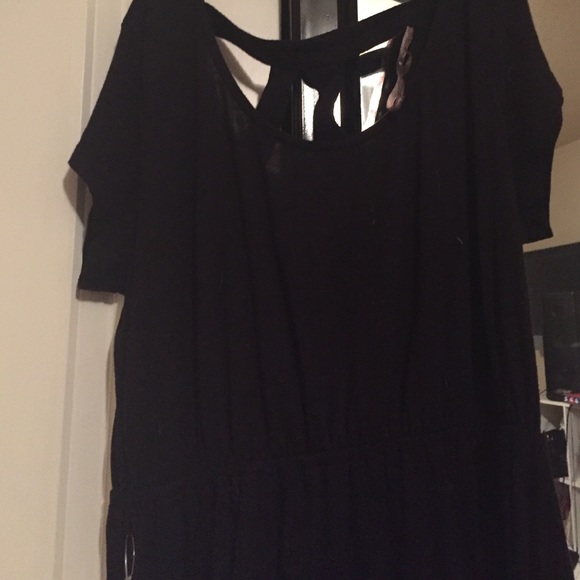 LBD - Picture 2 of 3