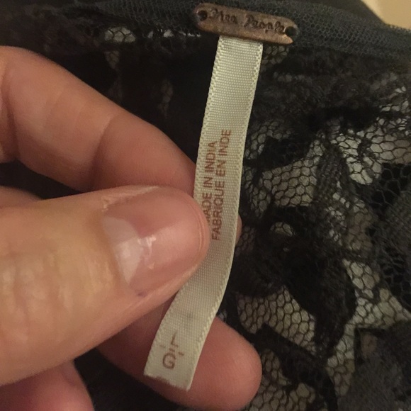 💕FREE PEOPLE💕FULL BLOSSOM SLEEVELESS TOP - Picture 4 of 4