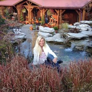 Meet your Posher, Melinda