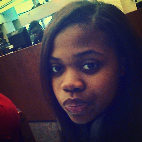 Meet your Posher, Shortii - Picture 1 of 1