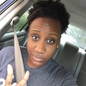 Meet your Posher, Daphne