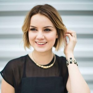 Meet your Posher, Carleigh