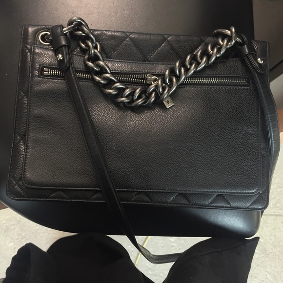 CHANEL Paris-Edinburgh Retro Classic Flap Bag - Picture 2 of 6