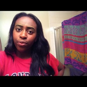 Meet your Posher, Tosin