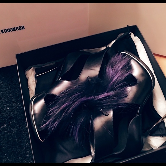 NICHOLAS KIRKWOOD fox fur sandals NIB - Picture 2 of 4