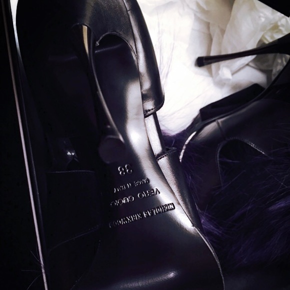 NICHOLAS KIRKWOOD fox fur sandals NIB - Picture 3 of 4