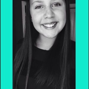 Meet your Posher, Ellie