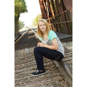 Meet your Posher, Megan