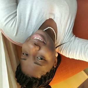 Meet your Posher, Tiffany