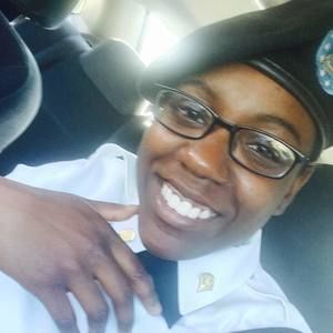 Meet your Posher, Leticia