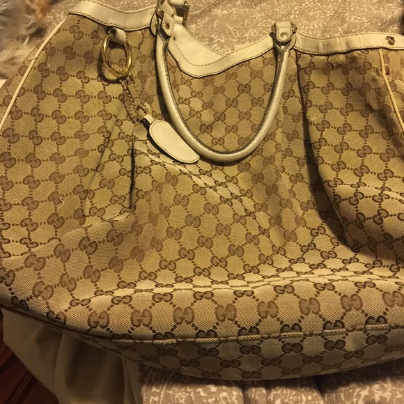 Large Sukey Gucci bag Authentic with receipt