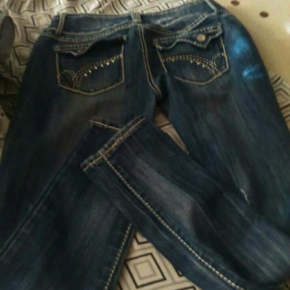 Jeans