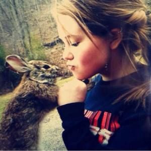 Meet your Posher, Madeline