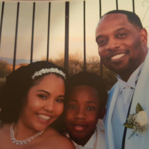 Meet your Posher, Angela - Picture 1 of 1