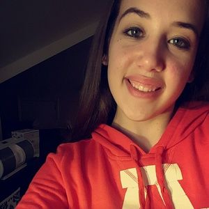 Meet your Posher, Shelby