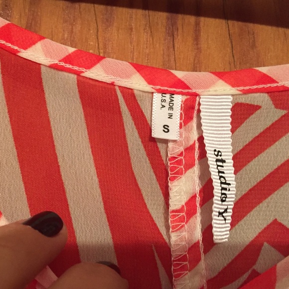 Flowy Maurice's top small - Picture 3 of 3