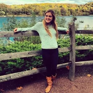 Meet your Posher, Jennifer