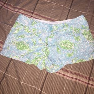 NWOT Lilly Pulitzer Walsh short size 4