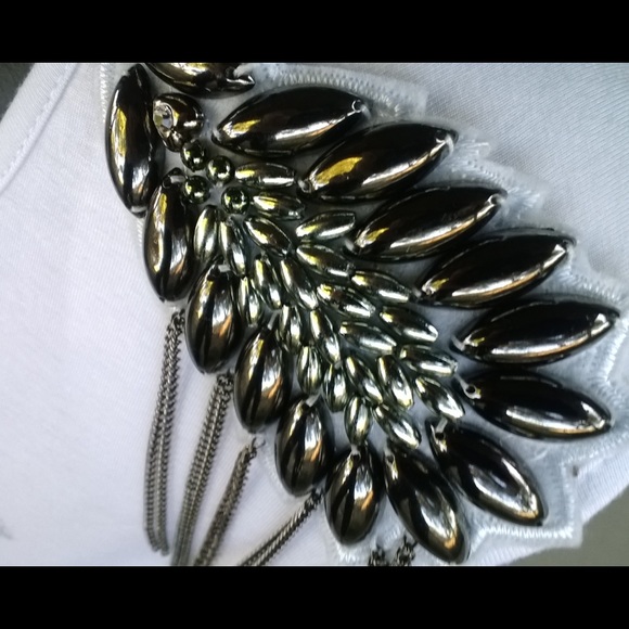 Butterfly Graphic Print Sleeveless Long Fitted Top - Picture 2 of 4