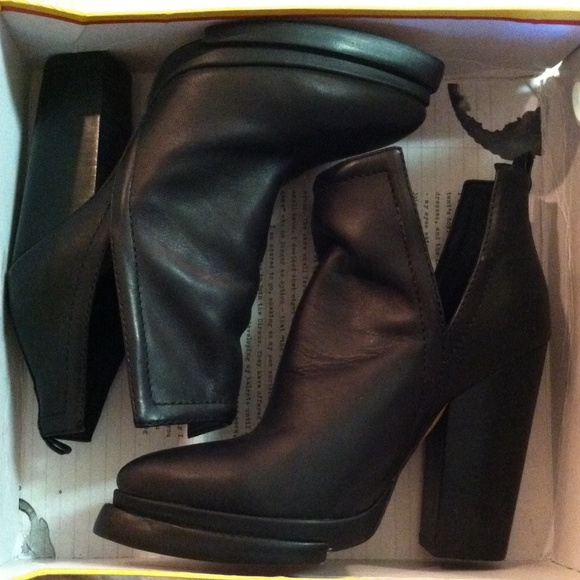 Jeffrey Campbell Shoes - Jeffery campbell boots