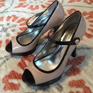 Taupe and Black Heel