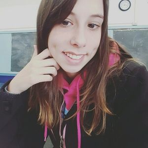 Meet your Posher, Karissa