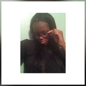 Meet your Posher, Kurtavia